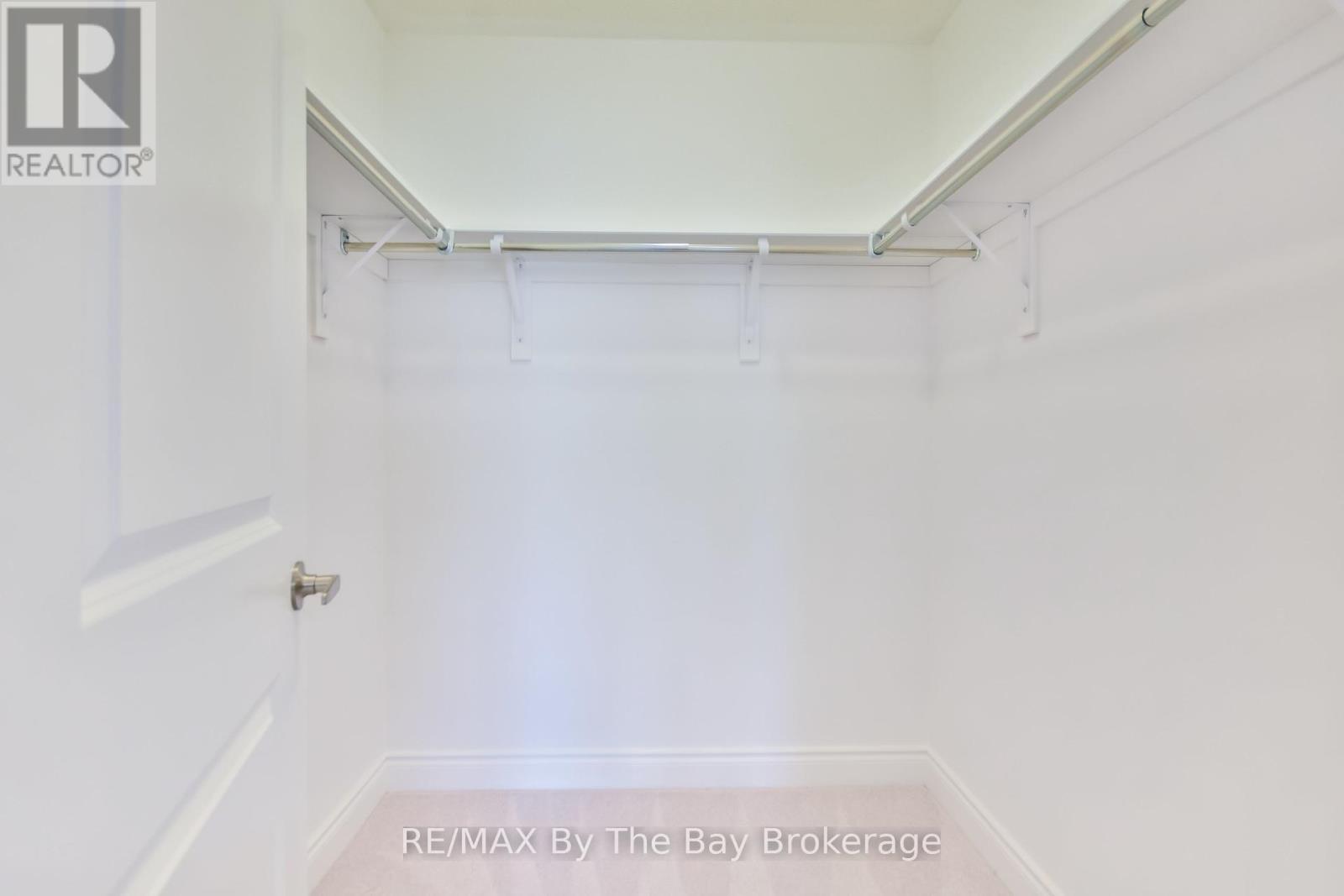 4 Misty Ridge Road, Wasaga Beach, Ontario  L9Z 0R8 - Photo 28 - S12227420