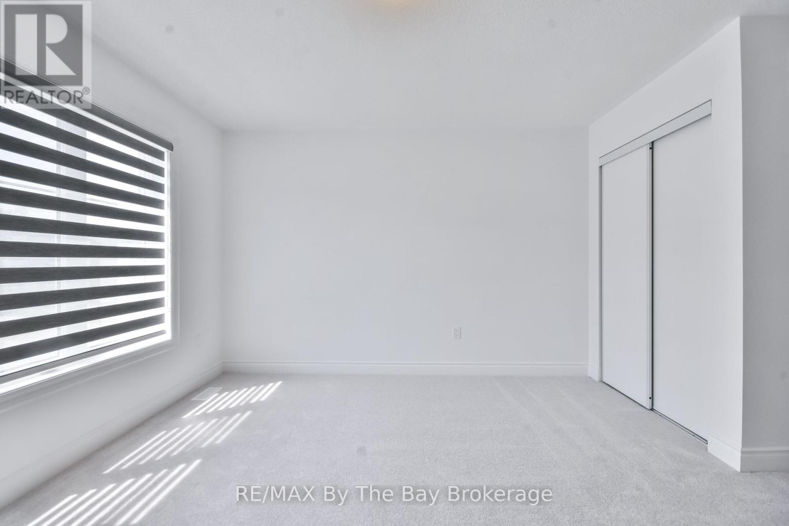 4 Misty Ridge Road, Wasaga Beach, Ontario  L9Z 0R8 - Photo 34 - S12227420