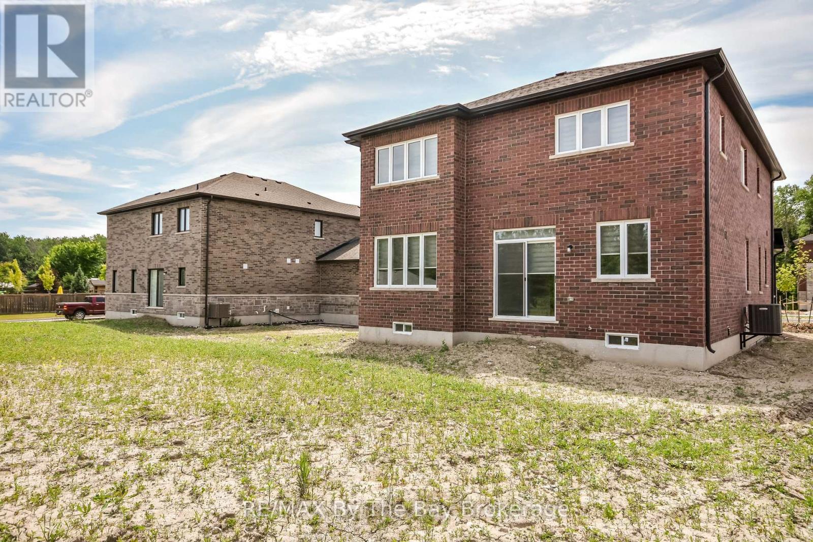 4 Misty Ridge Road, Wasaga Beach, Ontario  L9Z 0R8 - Photo 47 - S12227420
