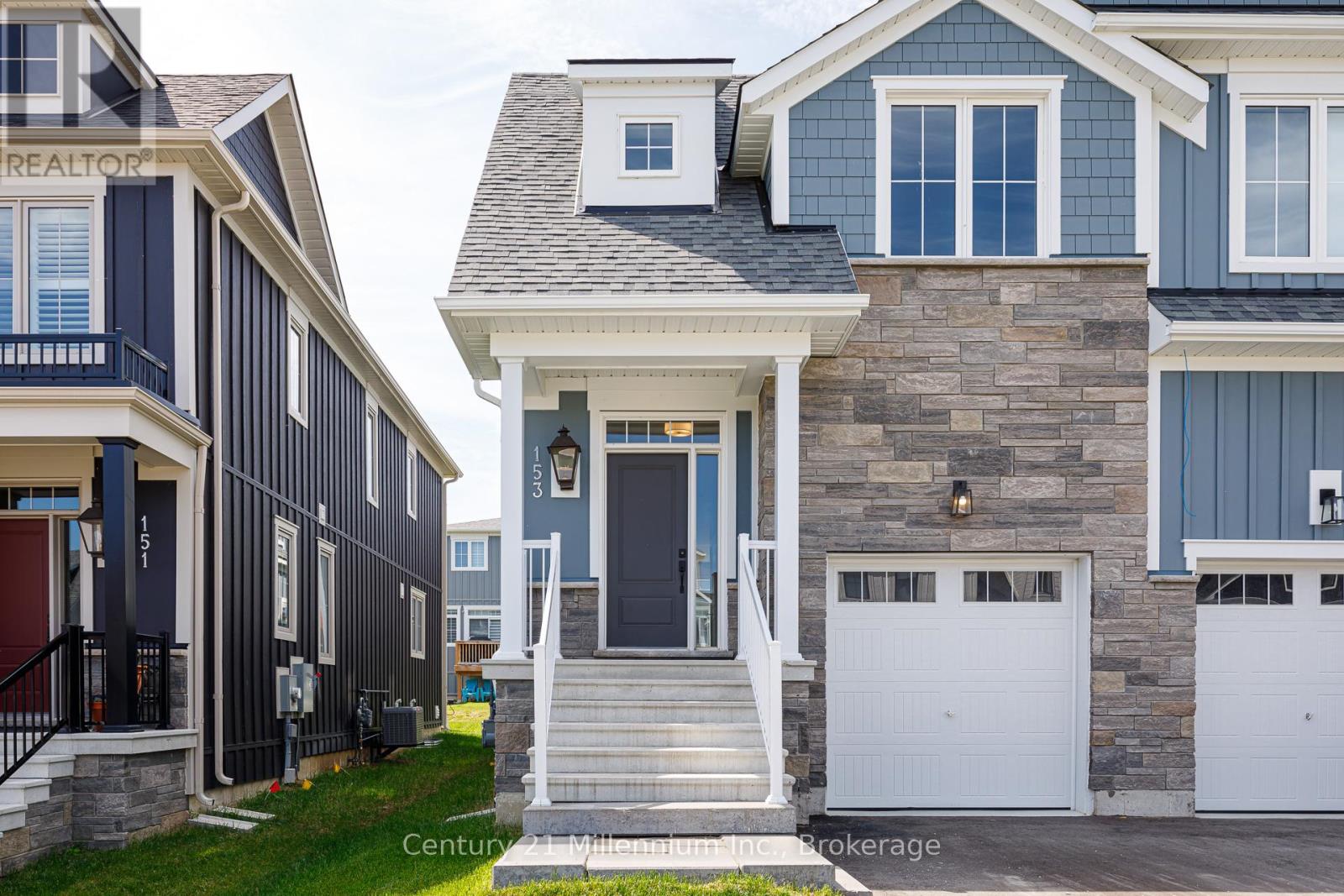 153 Courtland Street, Blue Mountains, Ontario  L9Y 0Y5 - Photo 1 - X12227422