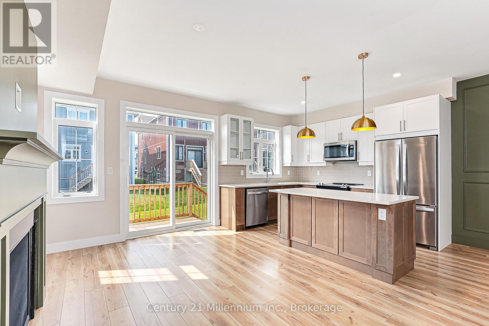 153 Courtland Street, Blue Mountains, Ontario  L9Y 0Y5 - Photo 11 - X12227422