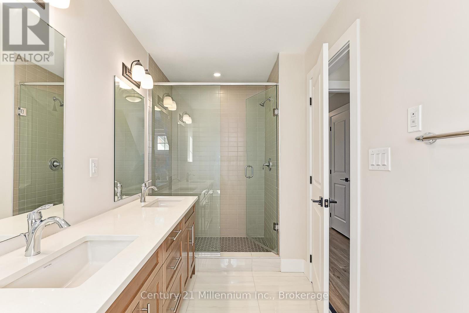 153 Courtland Street, Blue Mountains, Ontario  L9Y 0Y5 - Photo 19 - X12227422
