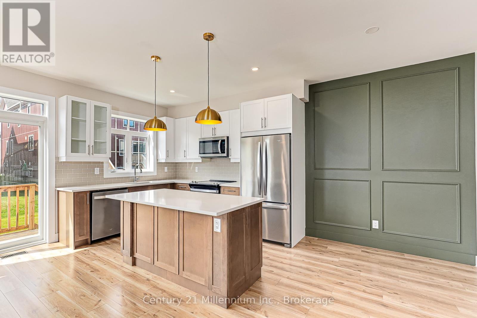 153 Courtland Street, Blue Mountains, Ontario  L9Y 0Y5 - Photo 6 - X12227422