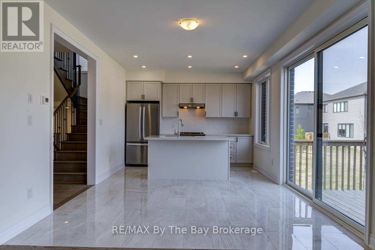 67 Nicort Road, Wasaga Beach, Ontario  L9Z 0N1 - Photo 15 - S12227480
