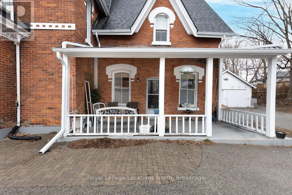 3 Peel Street, Barrie, Ontario  L4M 3K7 - Photo 12 - S12227623
