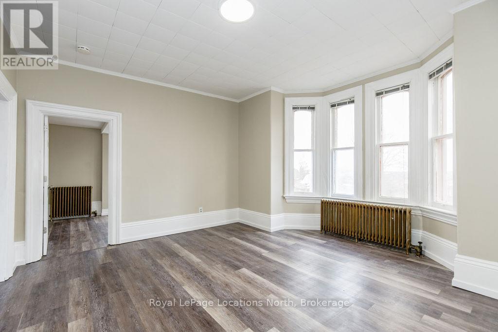 3 Peel Street, Barrie, Ontario  L4M 3K7 - Photo 25 - S12227623