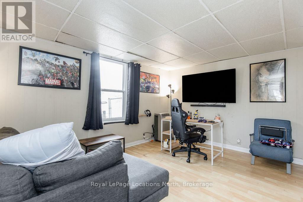 3 Peel Street, Barrie, Ontario  L4M 3K7 - Photo 40 - S12227623