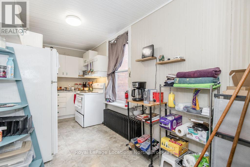 3 Peel Street, Barrie, Ontario  L4M 3K7 - Photo 41 - S12227623