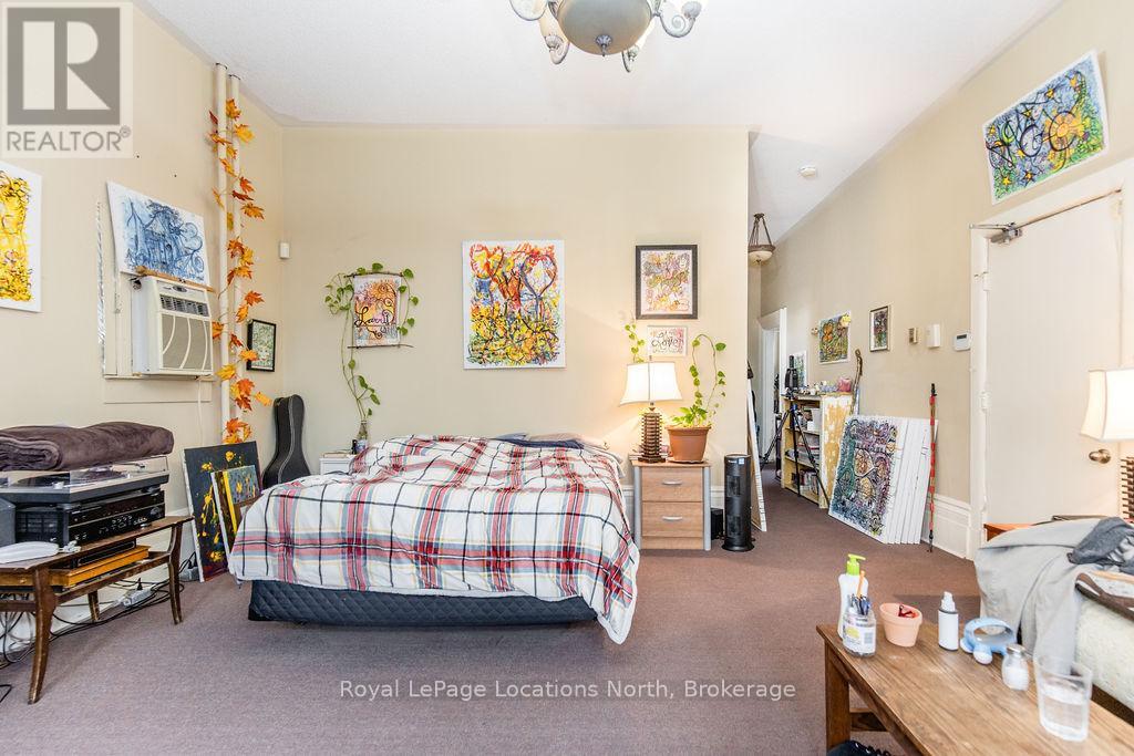 3 Peel Street, Barrie, Ontario  L4M 3K7 - Photo 7 - S12227623