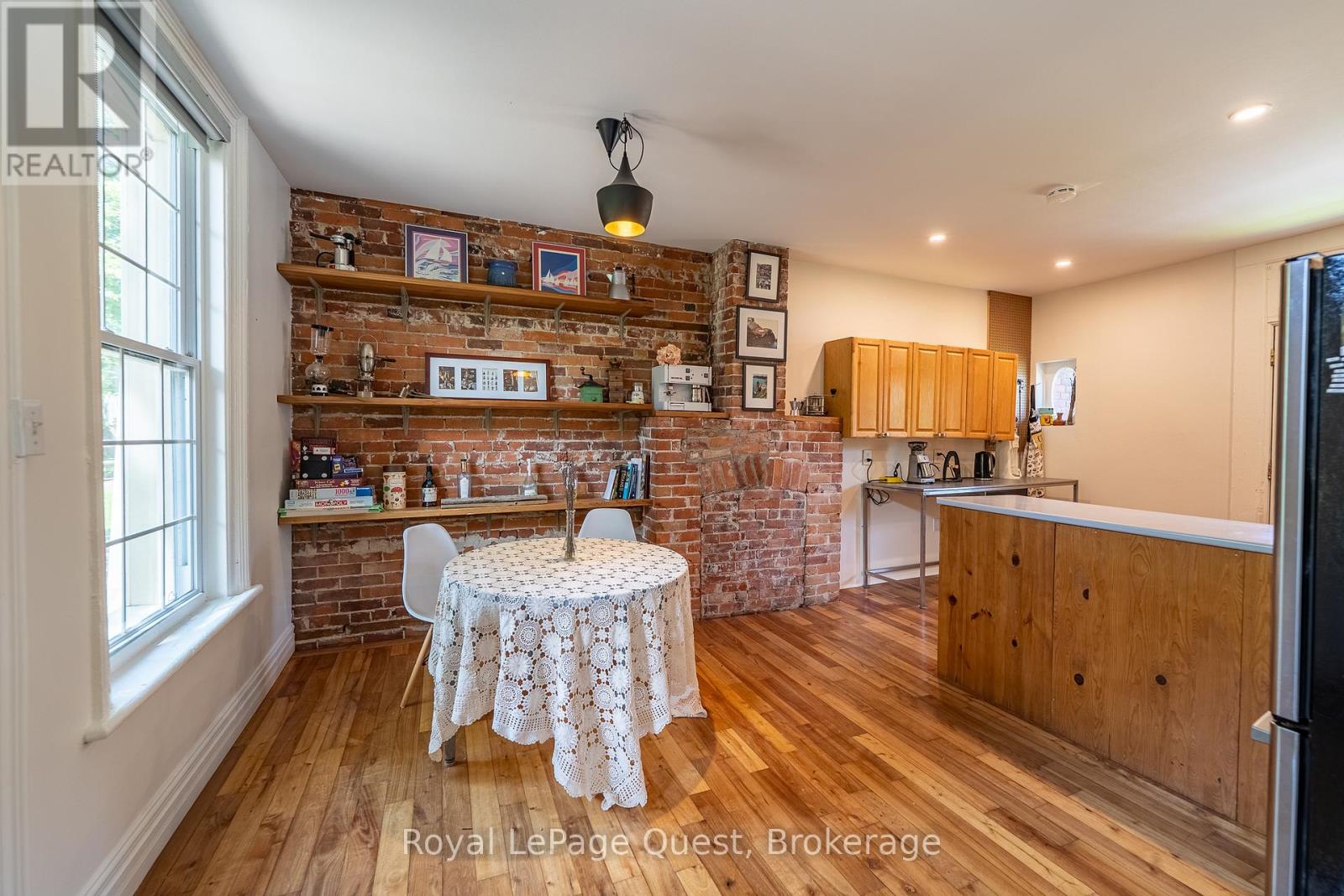 120 Brant Street E, Orillia, Ontario  L3V 1Z2 - Photo 16 - S12227647