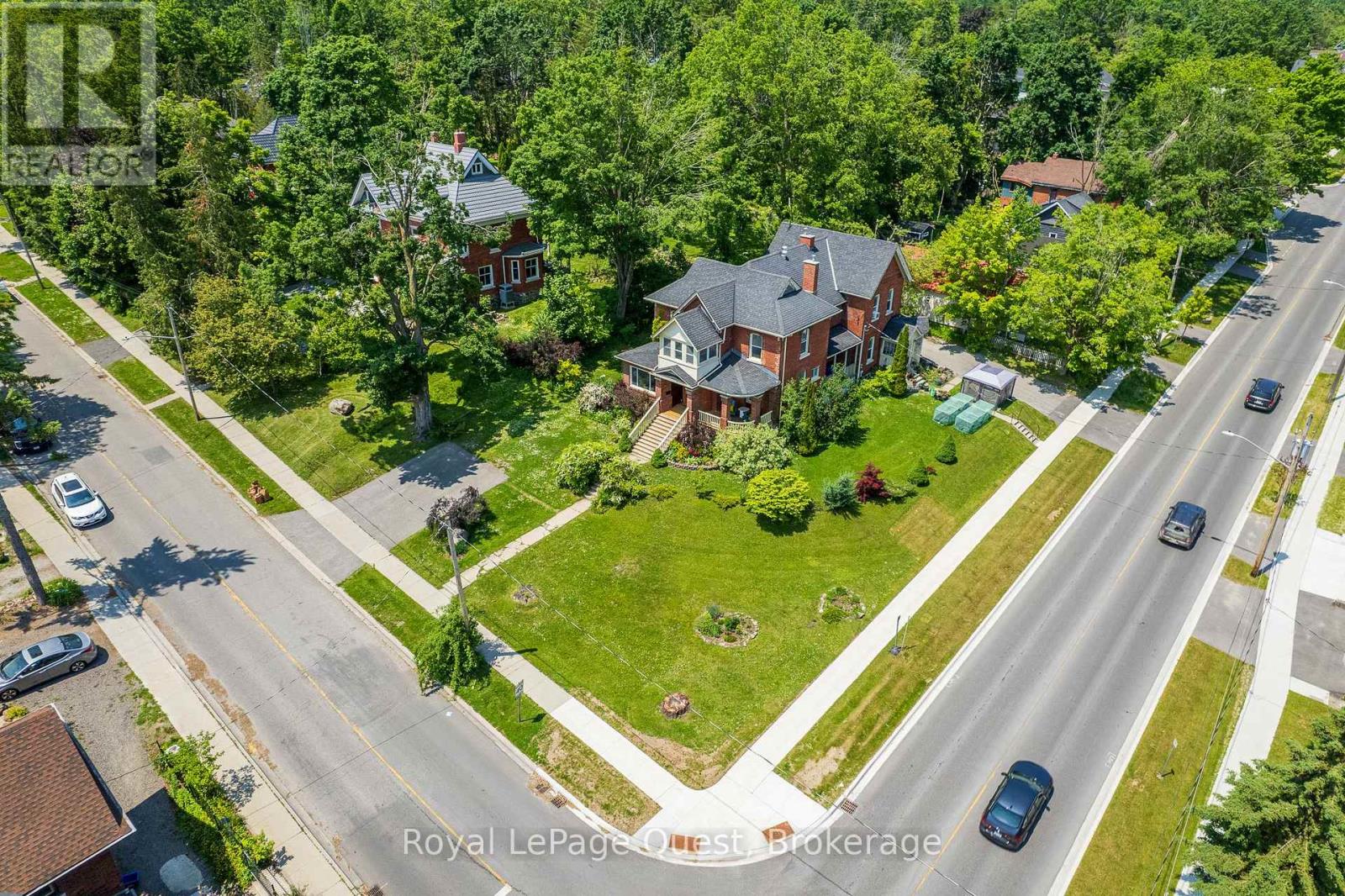 120 Brant Street E, Orillia, Ontario  L3V 1Z2 - Photo 5 - S12227647