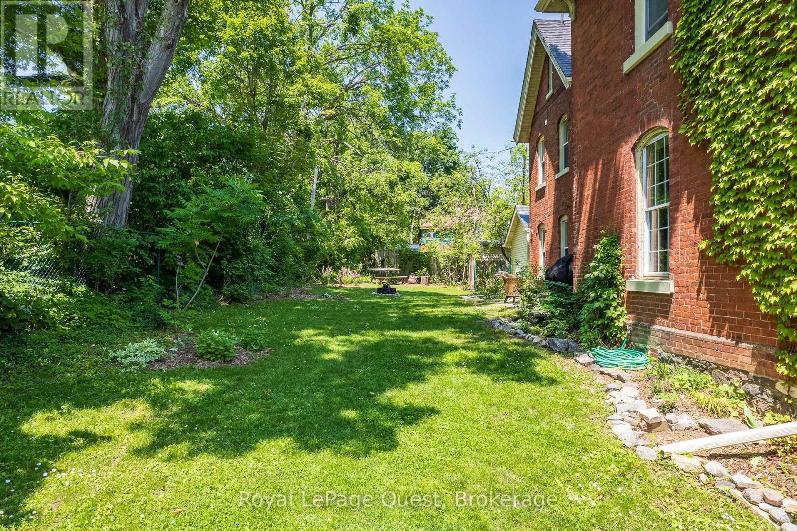 120 Brant Street E, Orillia, Ontario  L3V 1Z2 - Photo 6 - S12227647