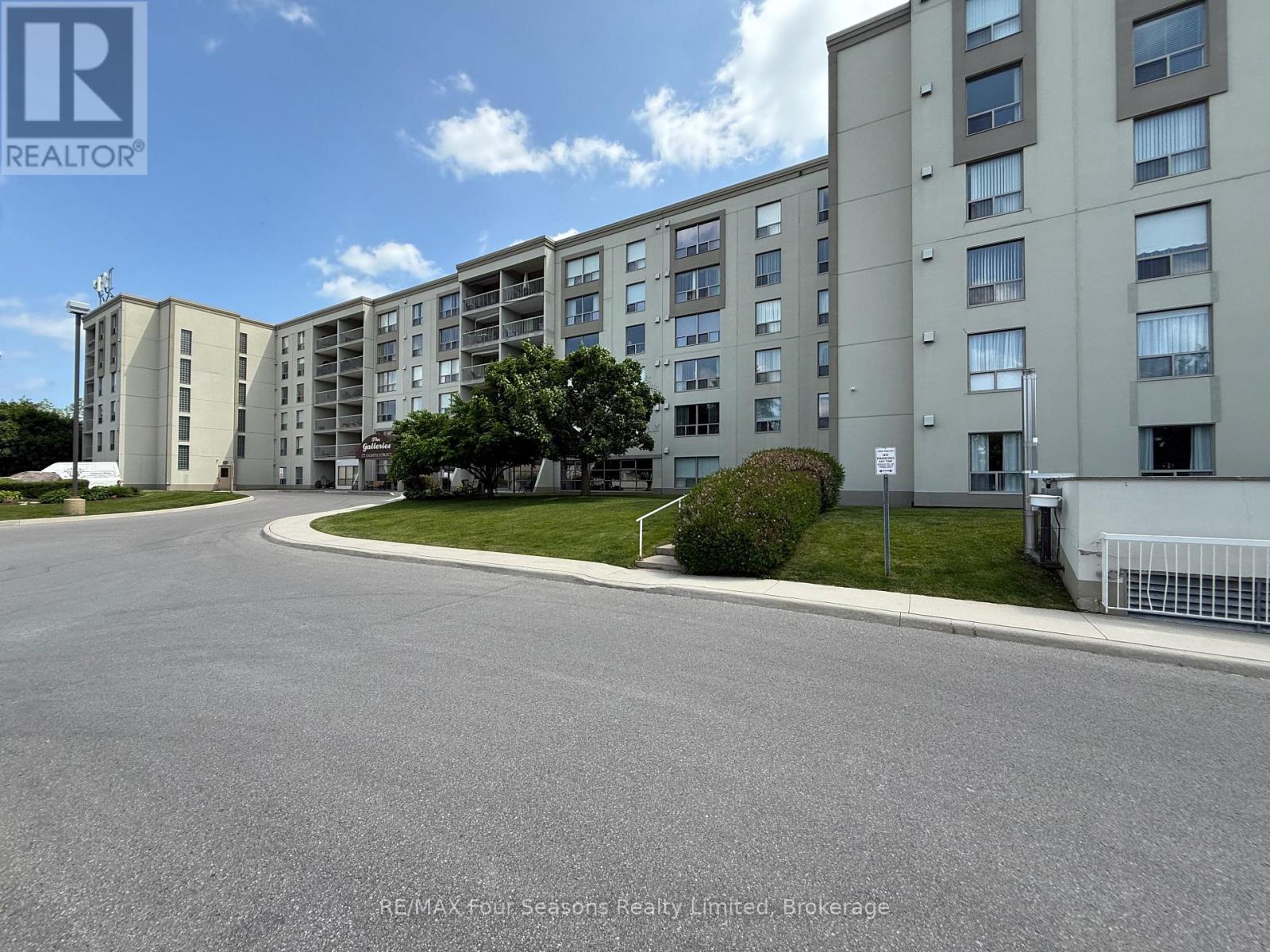 316 - 172 Eighth Street, Collingwood, Ontario  L9Y 4T2 - Photo 5 - S12227651