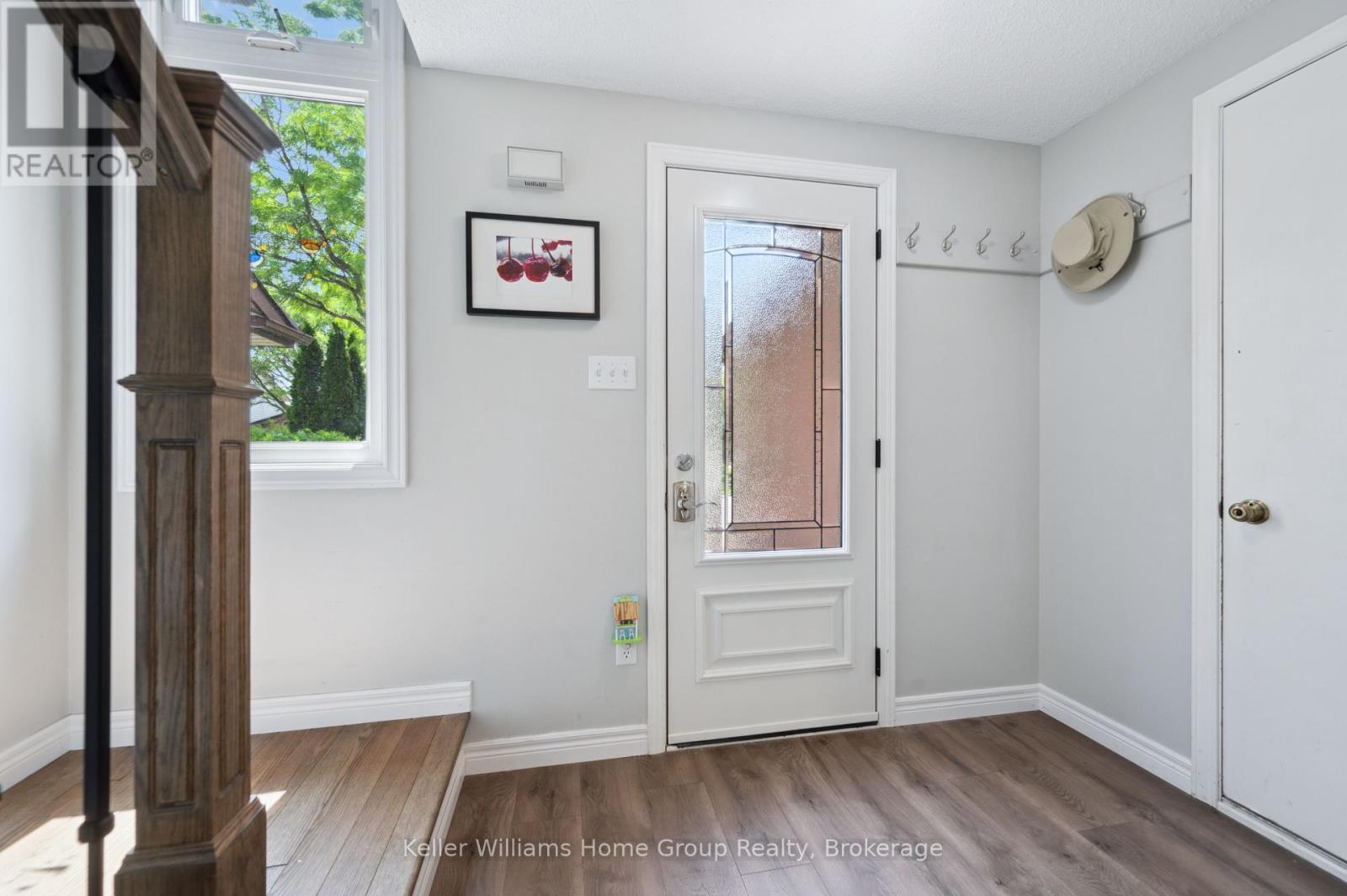 34 Walman Drive, Guelph, Ontario  N1G 4G5 - Photo 7 - X12227564