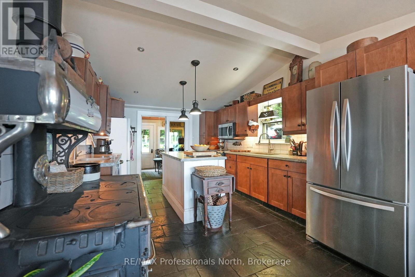 61 Fr 327a Road, Trent Lakes, Ontario  K0M 2A0 - Photo 12 - X12227680