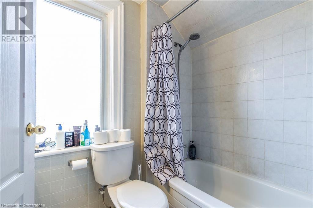 46 Shanley Street, Kitchener, Ontario  N2H 5N9 - Photo 8 - 40741075