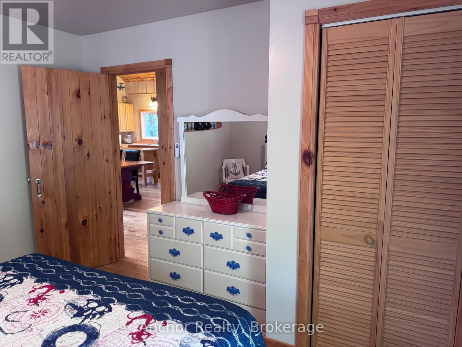 10469 Little Hawk Lake, Algonquin Highlands, Ontario  K0M 1S0 - Photo 21 - X12227784