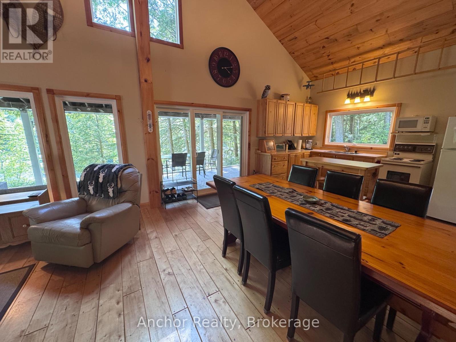 10469 Little Hawk Lake, Algonquin Highlands, Ontario  K0M 1S0 - Photo 39 - X12227784