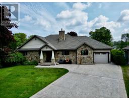 203 CAMPBELL CRESCENT, Kincardine, Ontario