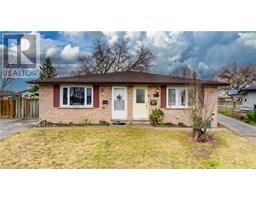 66 HARVEST Court, Kitchener, Ontario