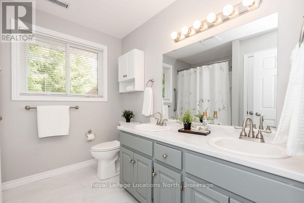 286 Sixth Street, Collingwood, Ontario  L9Y 1Z5 - Photo 29 - S12228315