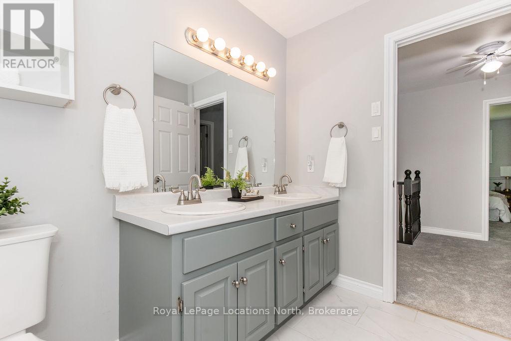286 Sixth Street, Collingwood, Ontario  L9Y 1Z5 - Photo 31 - S12228315