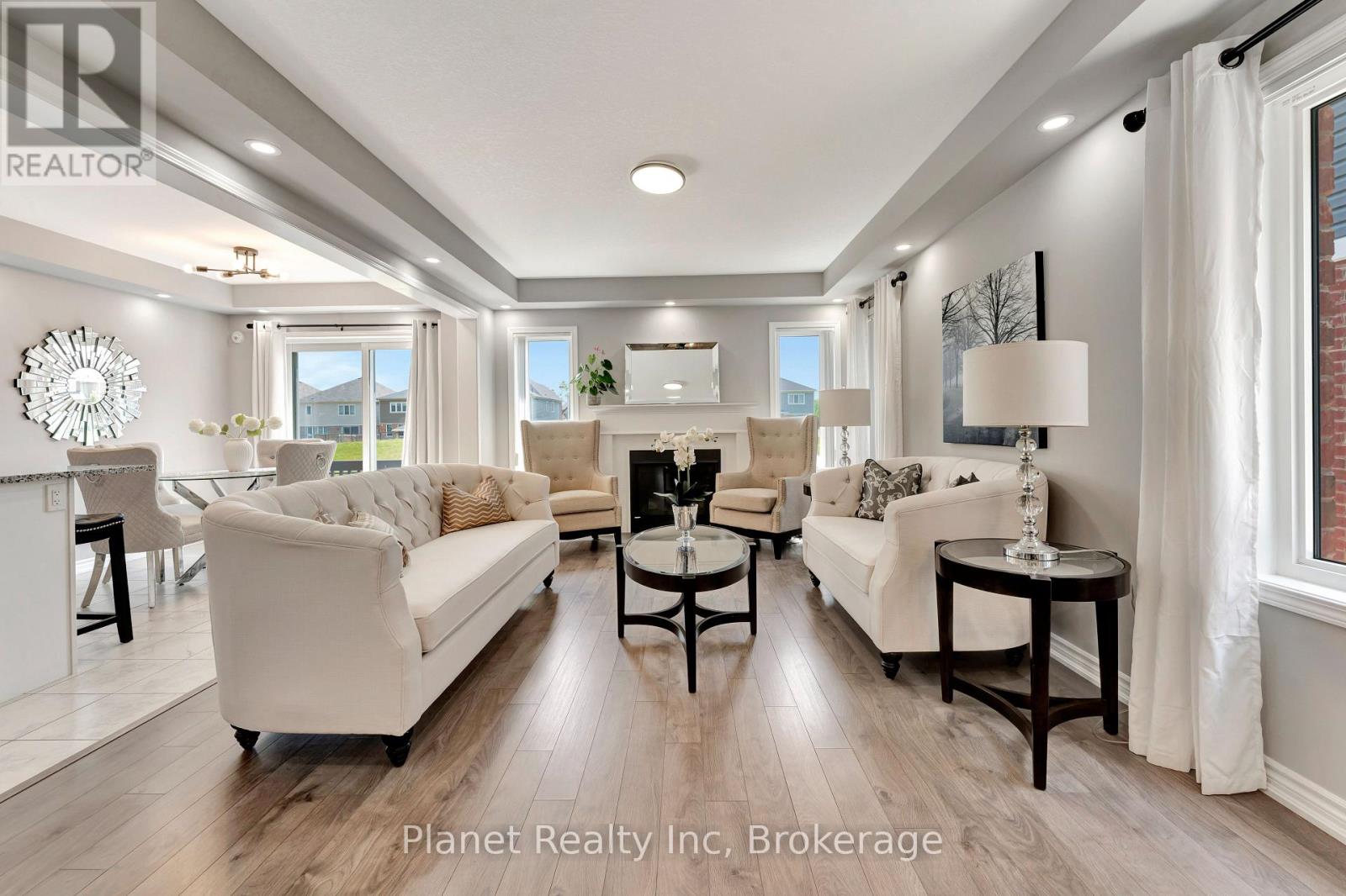 212 Waterbrook Lane, Kitchener, Ontario  N2P 0H7 - Photo 11 - X12228343