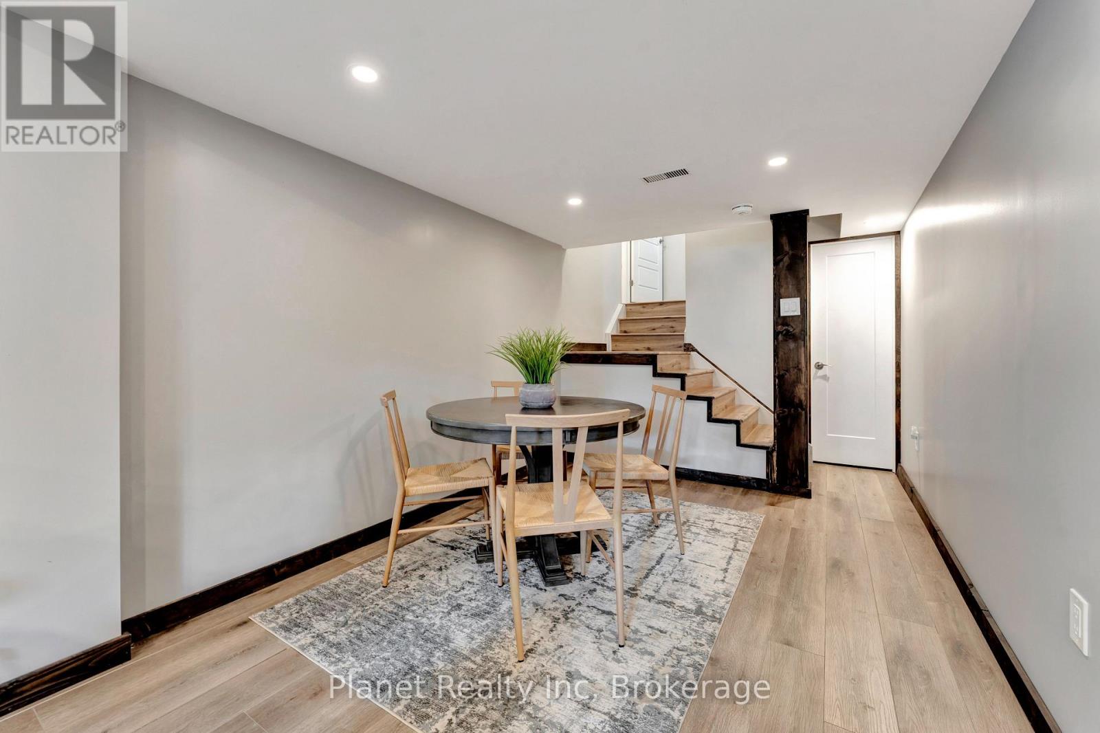 212 Waterbrook Lane, Kitchener, Ontario  N2P 0H7 - Photo 21 - X12228343