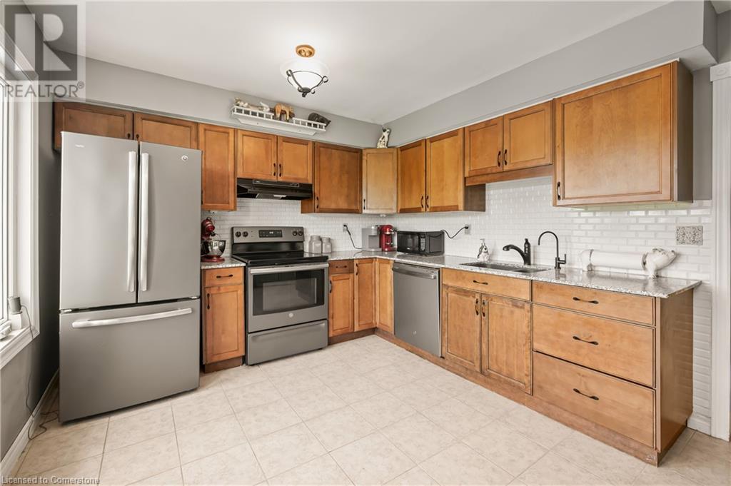 64 Fairgreen Close, Cambridge, Ontario  N1T 1T7 - Photo 16 - 40740624