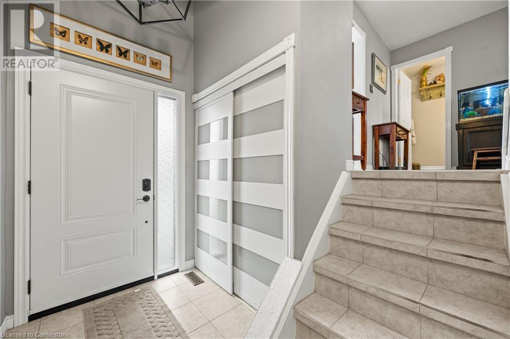 64 Fairgreen Close, Cambridge, Ontario  N1T 1T7 - Photo 8 - 40740624