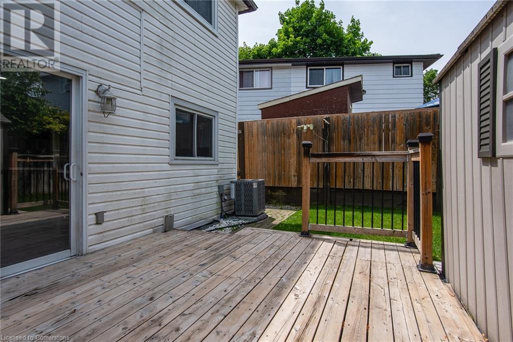 451 Pinetree Crescent, Cambridge, Ontario  N3H 4X4 - Photo 10 - 40739539