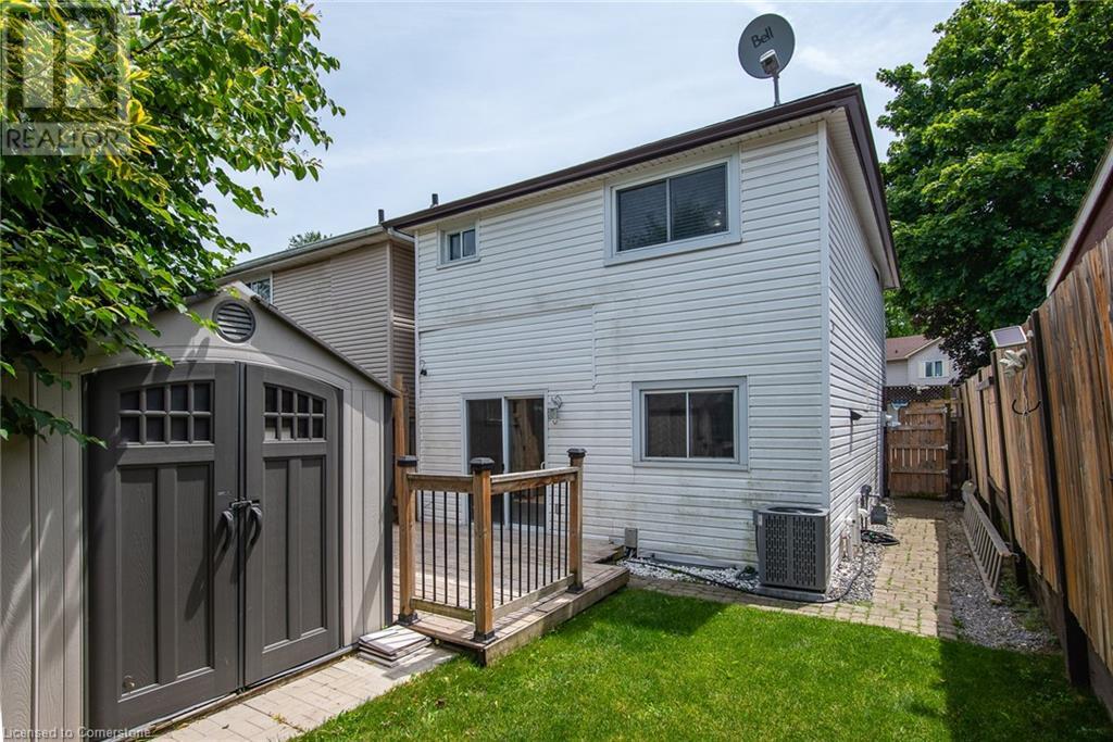 451 Pinetree Crescent, Cambridge, Ontario  N3H 4X4 - Photo 12 - 40739539