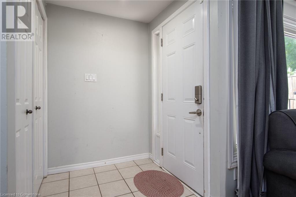 451 Pinetree Crescent, Cambridge, Ontario  N3H 4X4 - Photo 14 - 40739539