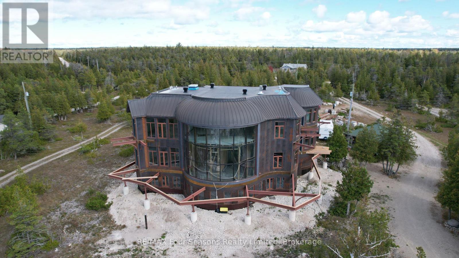 794 DORCAS BAY ROAD, Northern Bruce Peninsula, Ontario