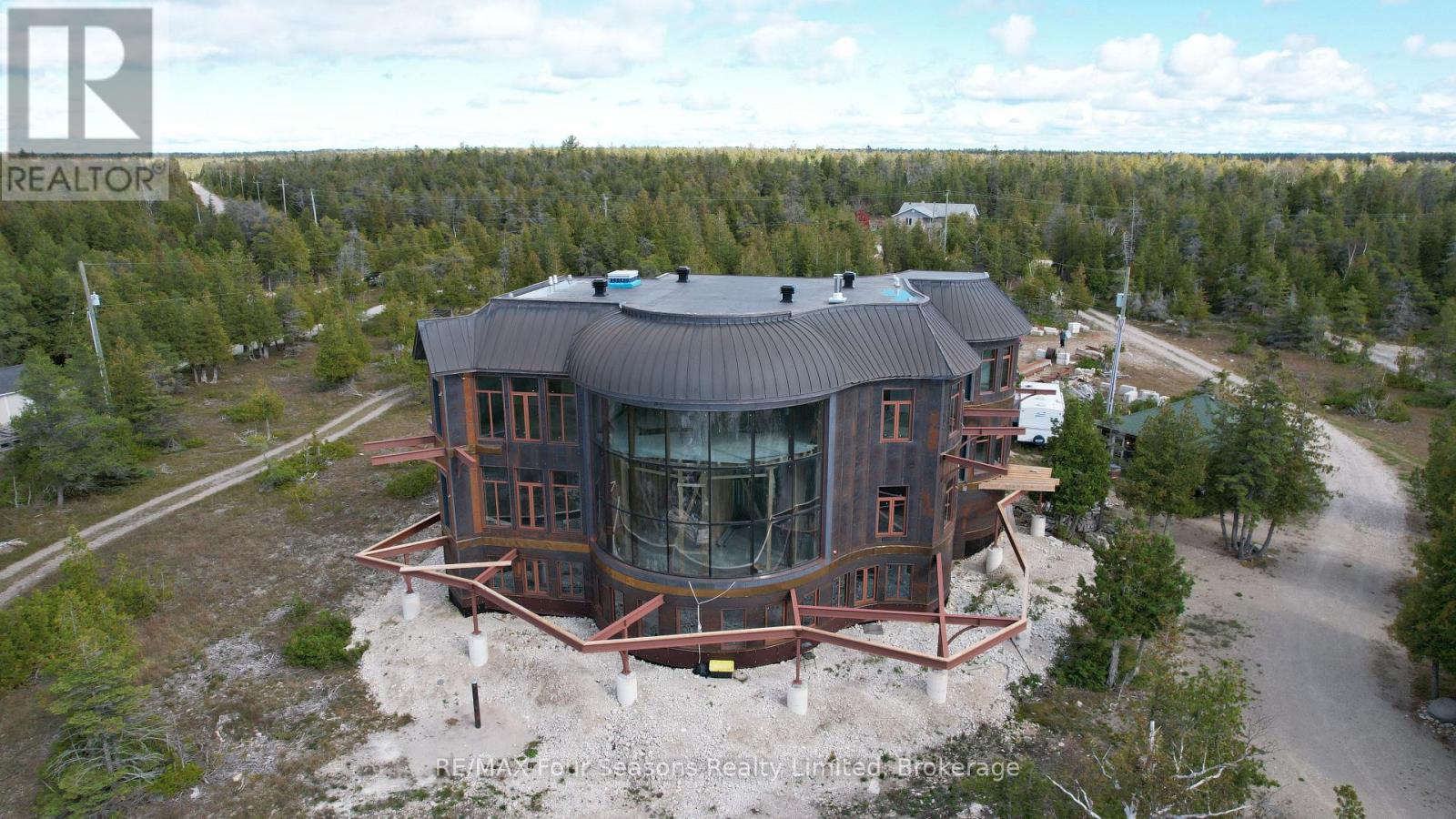 794 Dorcas Bay Road, Northern Bruce Peninsula, Ontario  N0H 2R0 - Photo 10 - X12228383