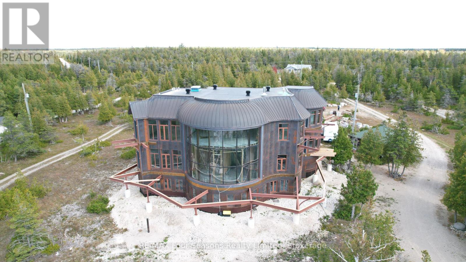 794 Dorcas Bay Road, Northern Bruce Peninsula, Ontario  N0H 2R0 - Photo 11 - X12228383
