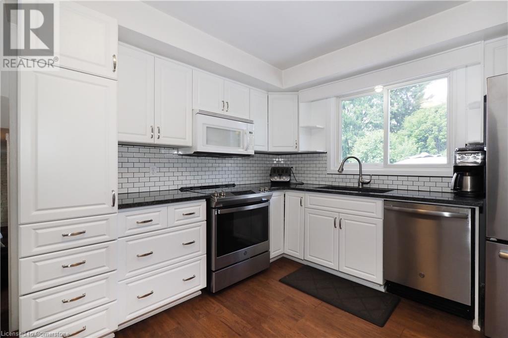 97 Marksam Road, Guelph, Ontario  N1H 6T3 - Photo 14 - 40741812