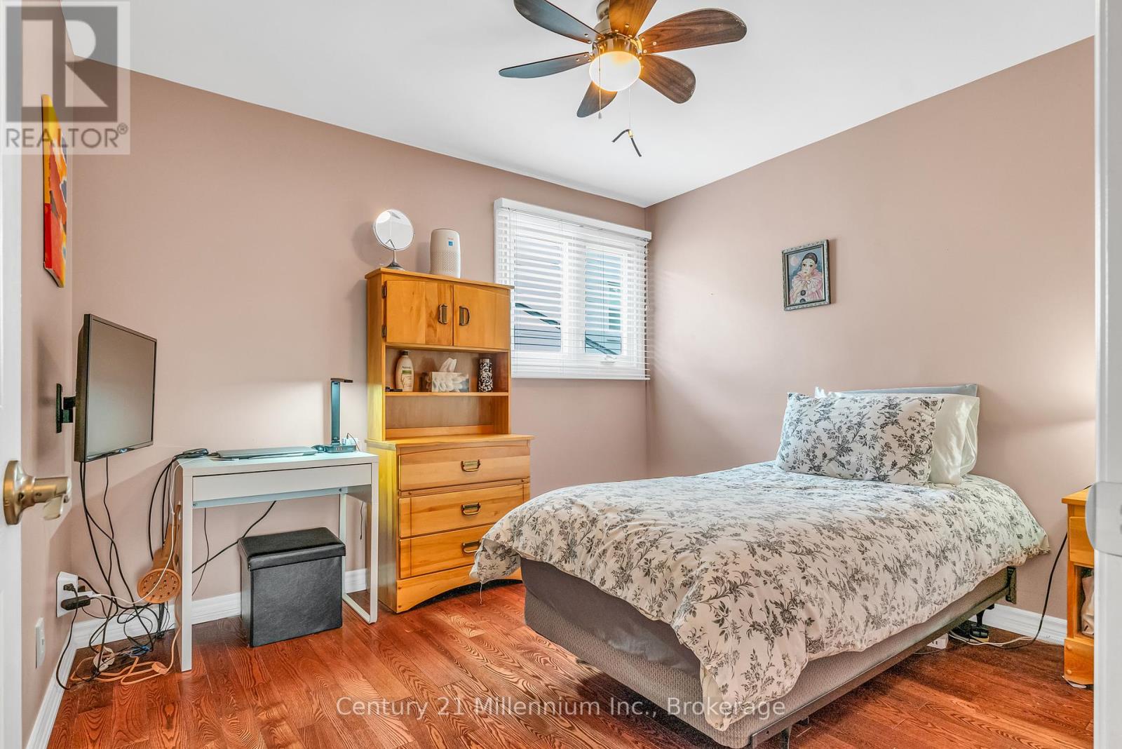 43 Stoddart Drive, Aurora, Ontario  L4G 2G2 - Photo 25 - N12228557