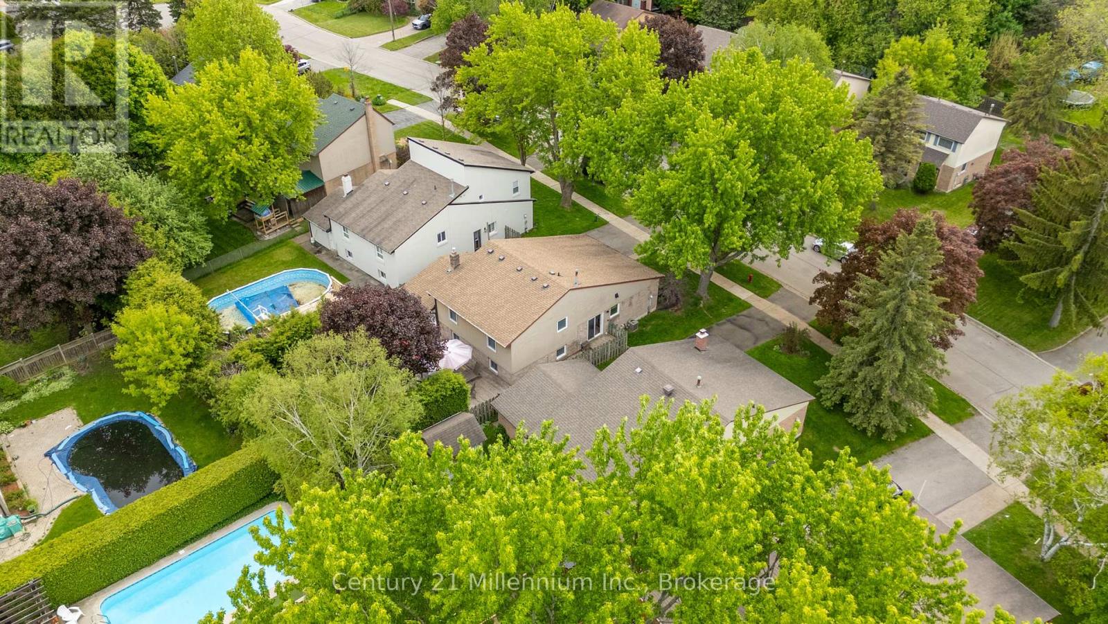 43 Stoddart Drive, Aurora, Ontario  L4G 2G2 - Photo 35 - N12228557