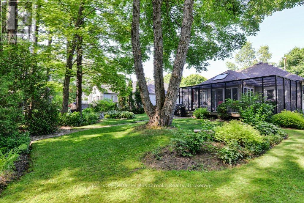 21 Pineridge Gate E, Gravenhurst, Ontario  P1P 1Y4 - Photo 26 - X12228671