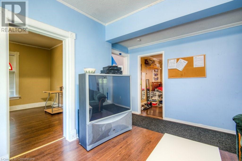 126 Albert Street, Waterloo, Ontario  N2L 3T1 - Photo 13 - 40741513