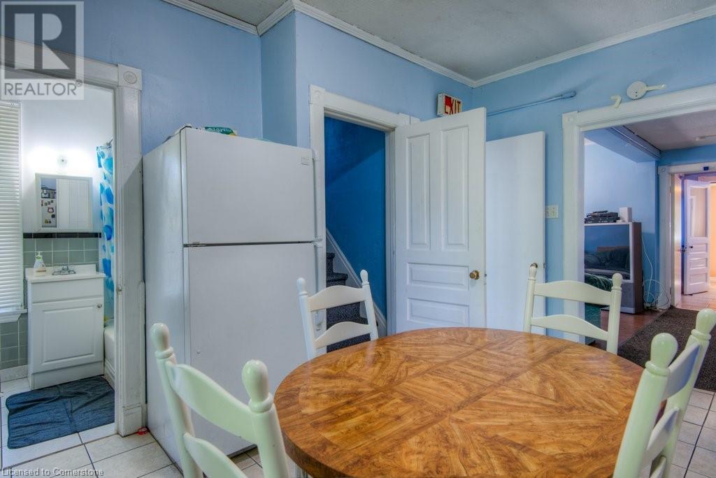 126 Albert Street, Waterloo, Ontario  N2L 3T1 - Photo 18 - 40741513