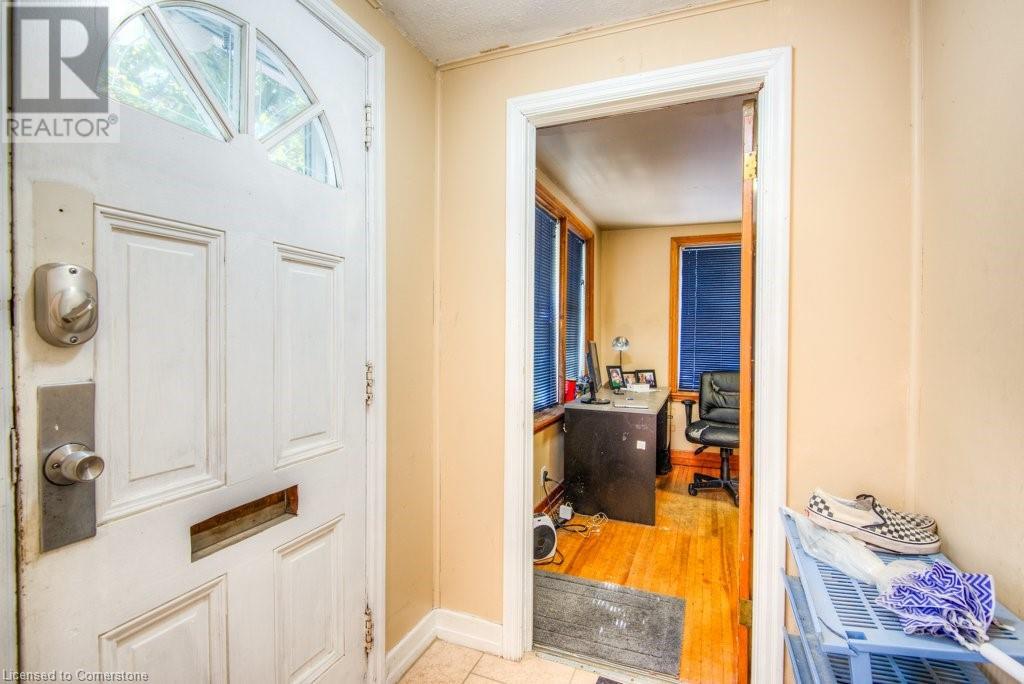 126 Albert Street, Waterloo, Ontario  N2L 3T1 - Photo 5 - 40741513