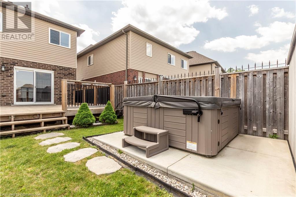 508 Netherwood Crescent, Kitchener, Ontario  N2P 0B6 - Photo 39 - 40742617
