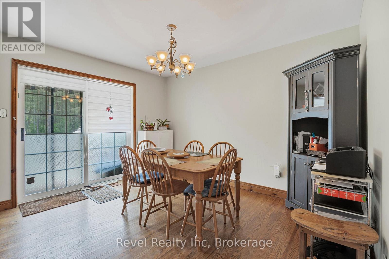 2924 10 Nottawasaga N, Clearview, Ontario  L9Y 3Y9 - Photo 11 - S12228855