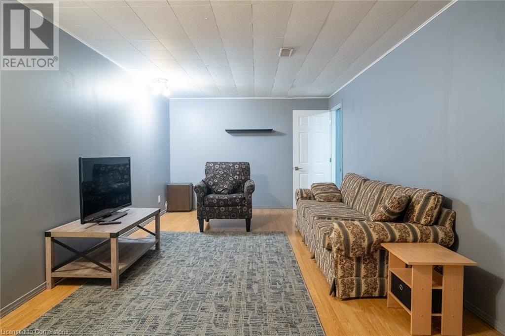 15 Alba Street, Stoney Creek, Ontario  L8G 1N9 - Photo 28 - 40741336