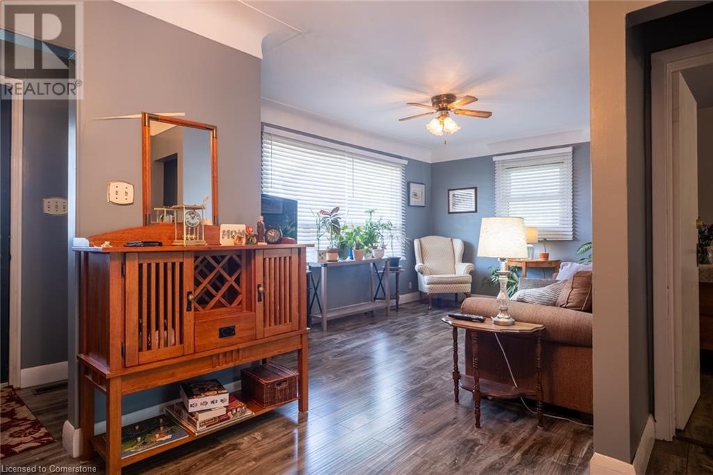 15 Alba Street, Stoney Creek, Ontario  L8G 1N9 - Photo 6 - 40741336