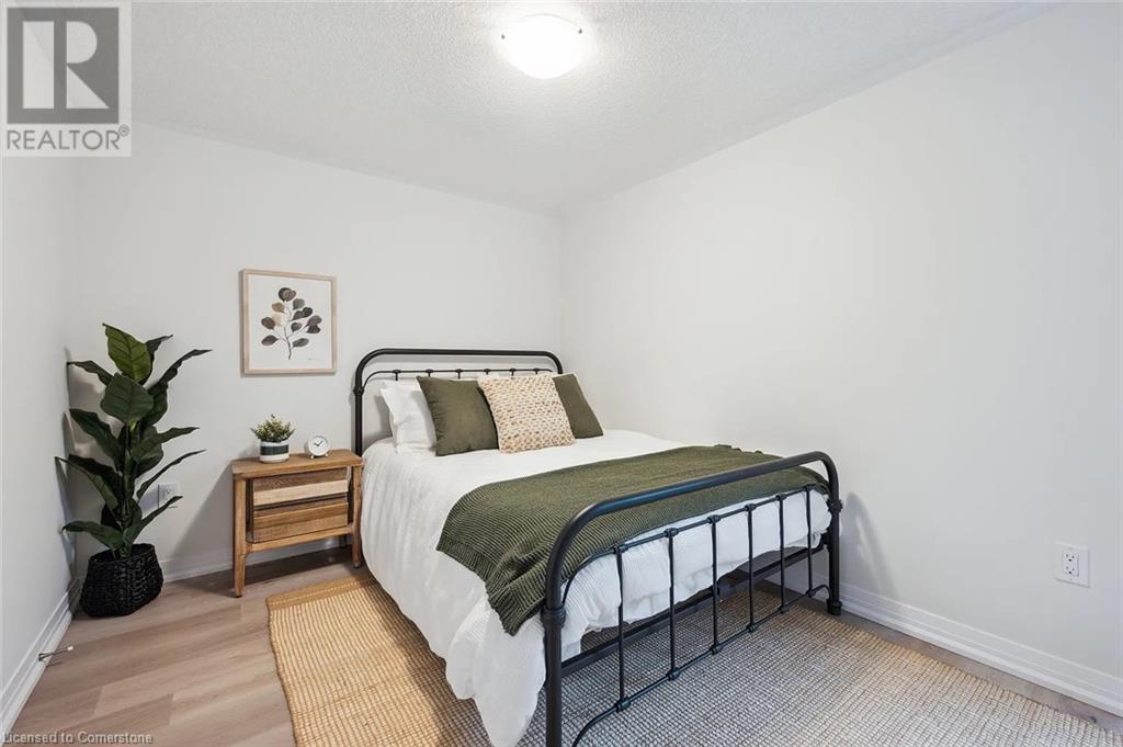 77 Reverie Way, Kitchener, Ontario  N2E 0K5 - Photo 9 - 40742537