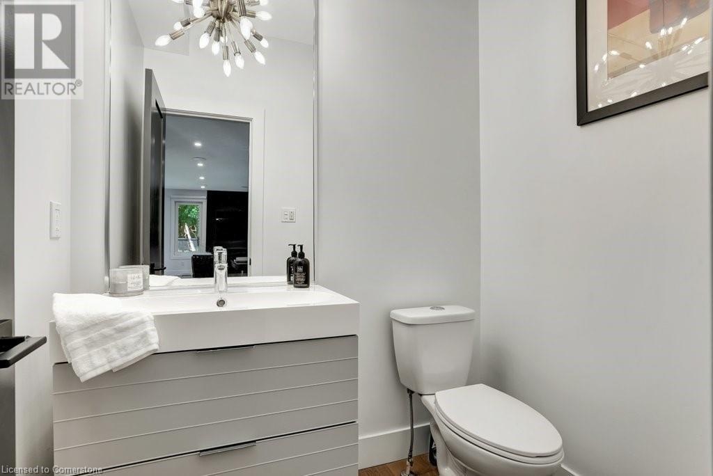 2208 Red Thorne Avenue, London, Ontario  N6P 0E9 - Photo 17 - 40742527