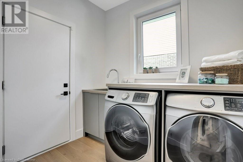 2208 Red Thorne Avenue, London, Ontario  N6P 0E9 - Photo 18 - 40742527